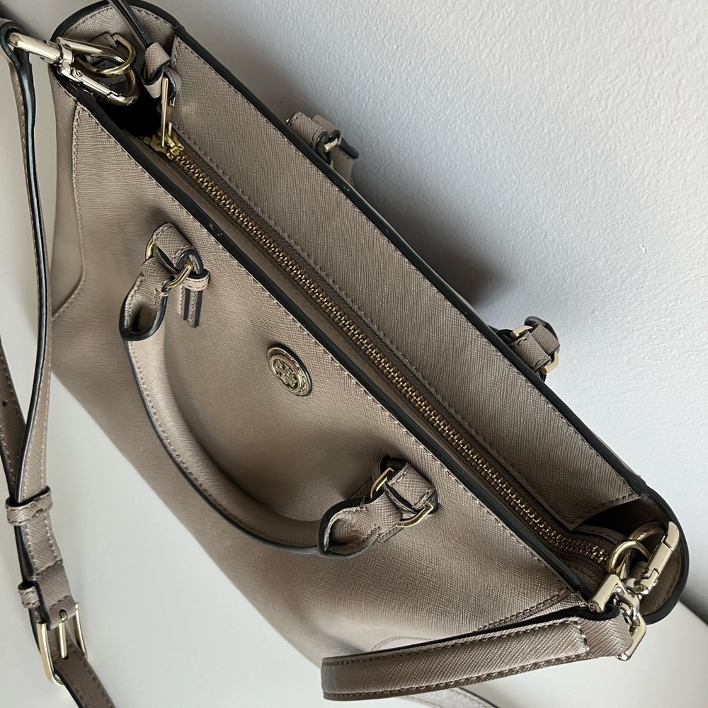 Tory Burch Robinson Satchel - Picture 4 of 7